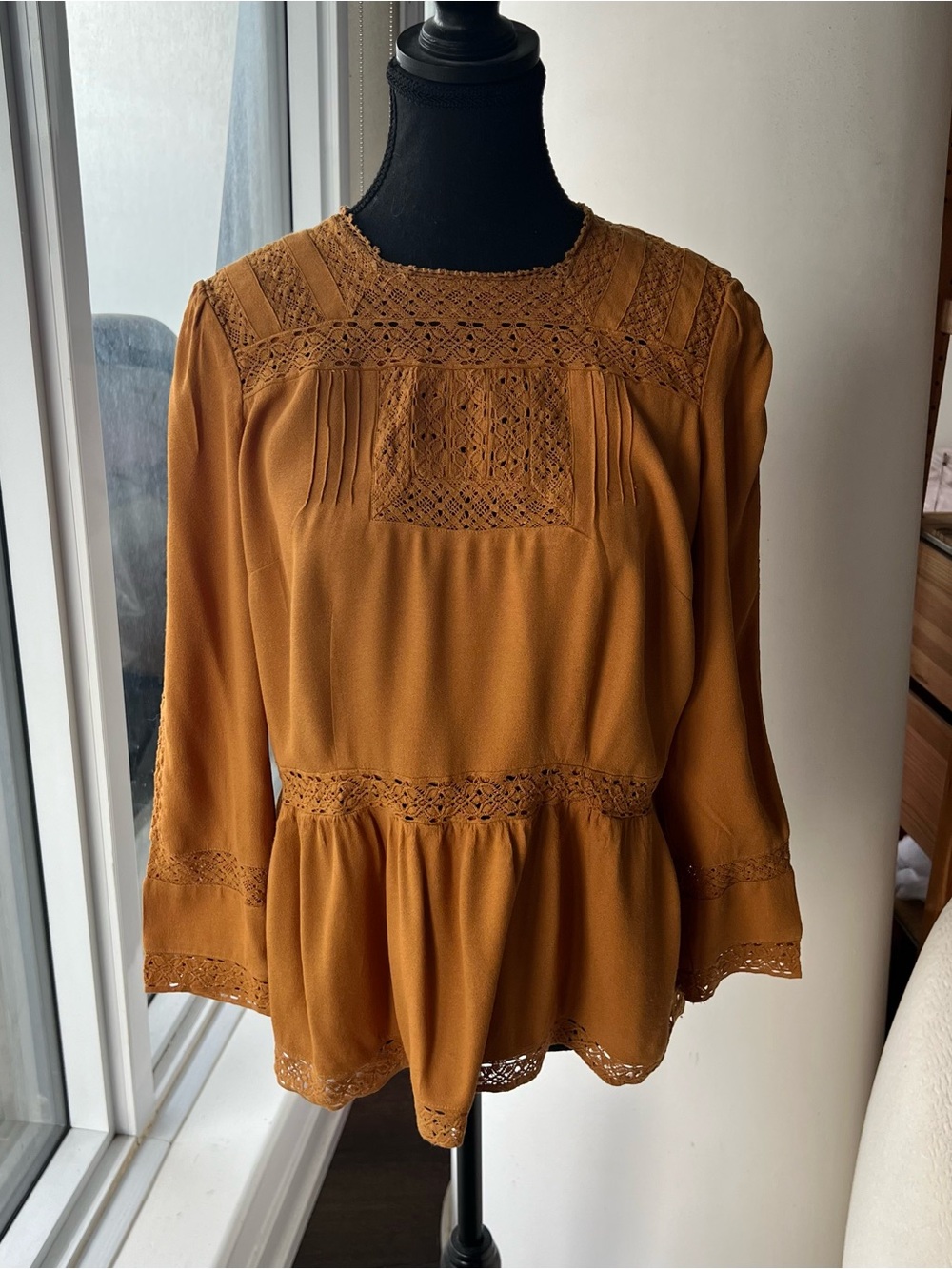 Like New! Elegant Women's Mustard Crochet Yoke Peplum Blouse - Size 6 US
